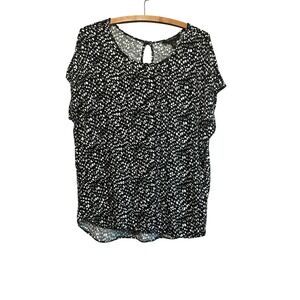Banana Republic Petite Black & White‎ Print Top Keyhole Back Blouse L